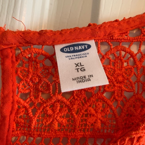 Summer top. - Picture 2 of 2